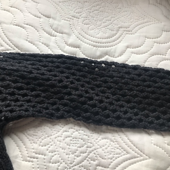 Grey AE Knit Sweater - Picture 4 of 4